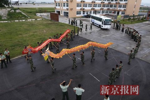 首批夏季征兵义务兵退伍|战士|首都机场|战友