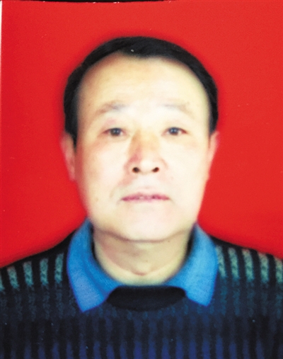 张建伟生前照片。