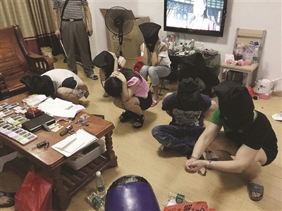 就知道打招嫖电话被骗不敢报警 他们全国雇人