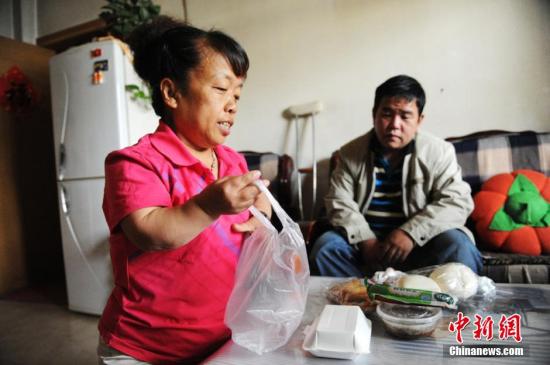 民政部:残疾人两项补贴基本不采用专人发现金