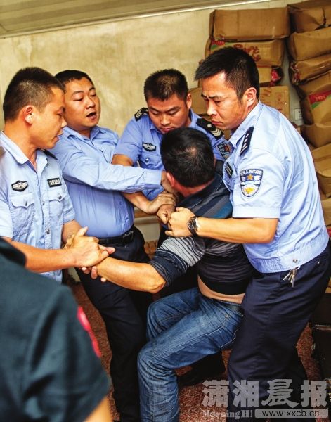 蓝月亮、汰渍、立白这家黑作坊都生产|蓝月亮