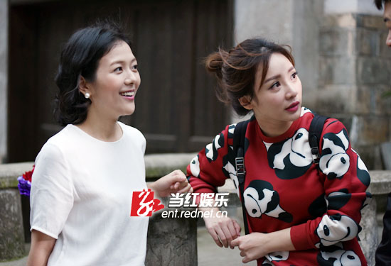 杨乐乐幕后投资《一家老小》 柳岩发嗲玩三角