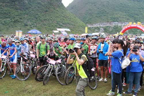 十一,速度与激情将在乐业县上演_fina|中国|广西