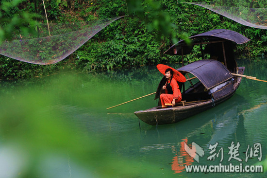 中秋假期宜昌接待游客78万人次 自驾探亲游占