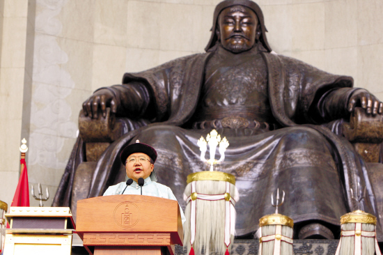 蒙古国未来人口增长_蒙古国人口分布图(3)