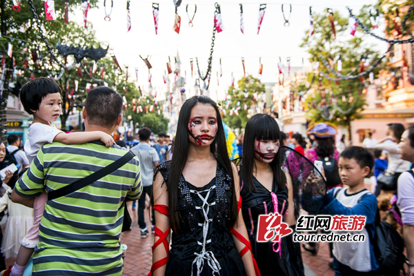 株洲方特开启万圣节之夜 园内百鬼横行(图)|万
