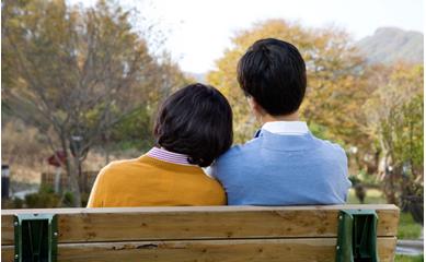 誓之约相伴十年》见证十年约定|见证|周大生|爱