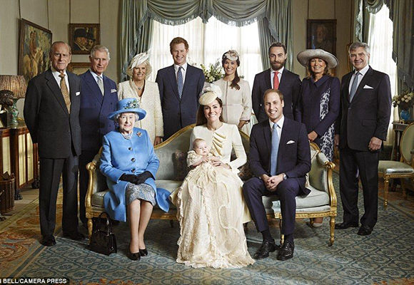 英国王室如何维持社会地位与品牌价值?|英联邦|权力|挪用_新浪新闻