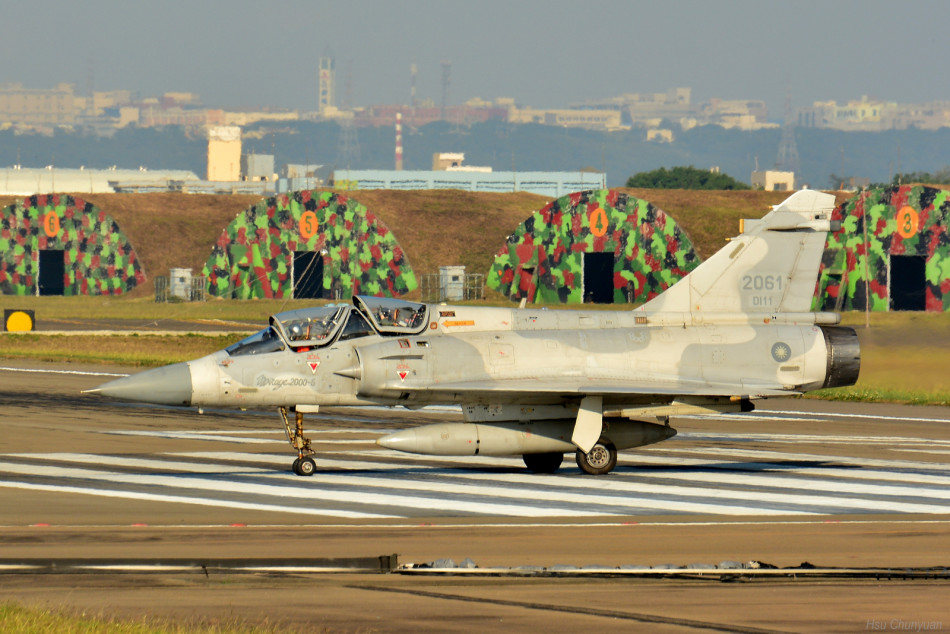 2020年台湾占大陆GDP_大陆与台湾的图片(3)