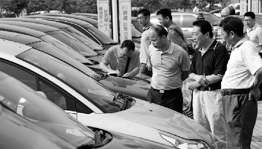 湖北省直公车拍得2062万元 国企车改2年左右