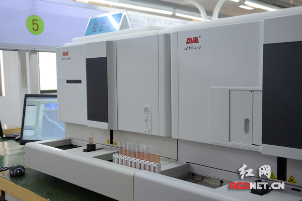 尿液分析里的大作为 机器视觉技术免去人工检