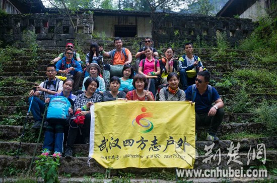 【万众创业】大学生创业者张健:户外运动粉玩