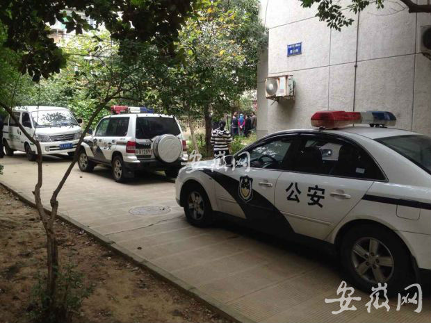 安大老校区教职工宿舍一男子死亡 留遗书心很