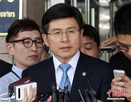 韩国总理批现行教材制度失败 吁改用国定历史
