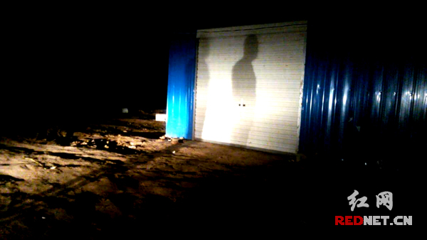 沅江警方捣毁一家族式伪劣农药生产销售团伙|