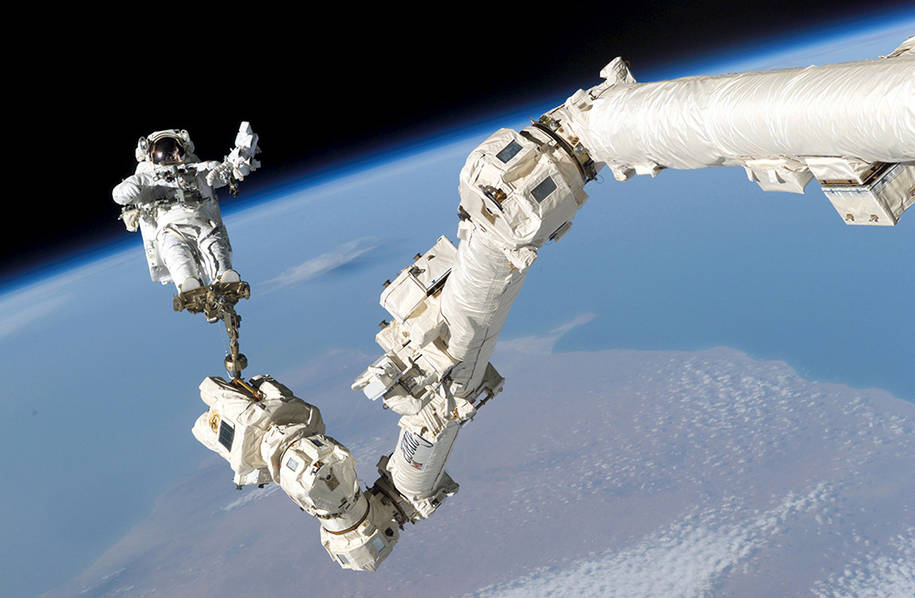 NASA发照纪念人类登上国际空间站15周年(组