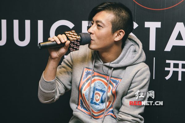 JUICE STAND品牌入驻长沙 陈冠希现身开业现