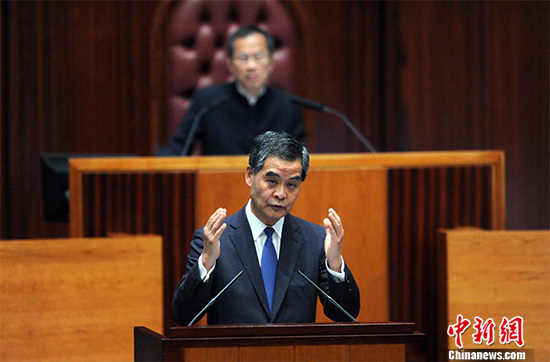 资料图：香港特区行政长官梁振英。 中新社记者 谭达明 摄