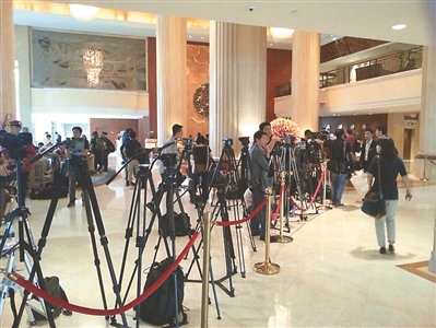 习马会荣耀狮城新加坡 香格里拉大酒店记者云