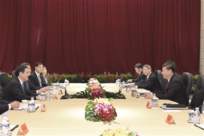 海峡隔不断兄弟亲情 两岸关系翻开历史性一页