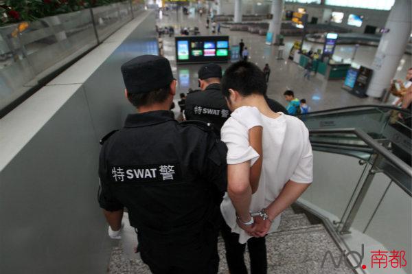 冒充国家机关电话诈骗 39嫌犯从印尼被押送回