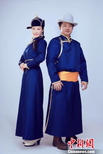 草原歌者博缔组合追梦12载 用歌声呼吁环保