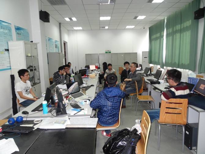 第一届'一铭杯'中国Linux软件大赛成都赛区拉