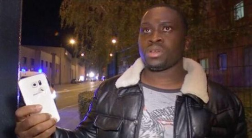 这名男子当时在法兰西体育场外获救，他的手机救了他一命。