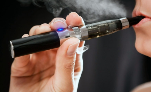 牛津年度热词你都听过吗? 笑CRY当选 自拍流