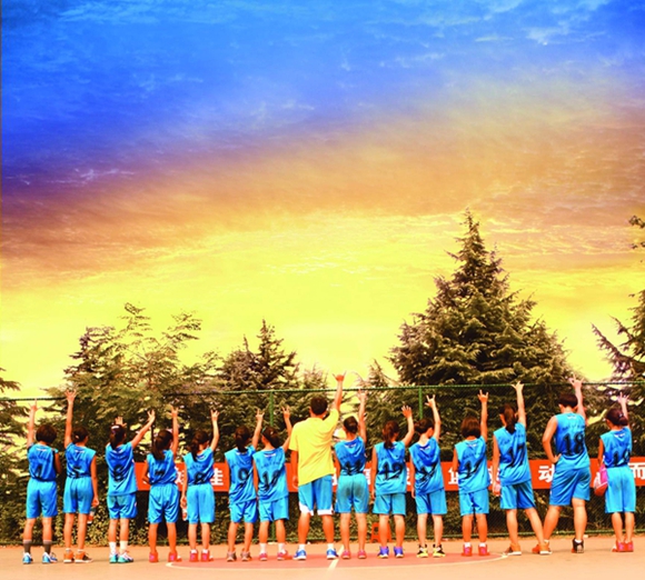 怀化一山区小学女子篮球队纪录片入围国际电影