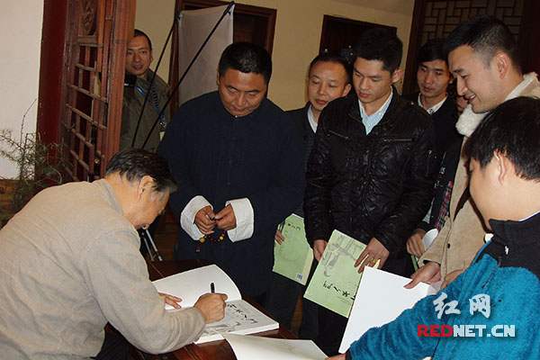 熊开华《古琴入门--潇湘琴谱》新书长沙签售|古