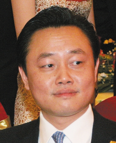 国美团体首创人黄光裕