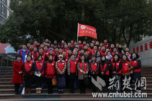 太平财险湖北分公司开展商业车险改革宣传志愿