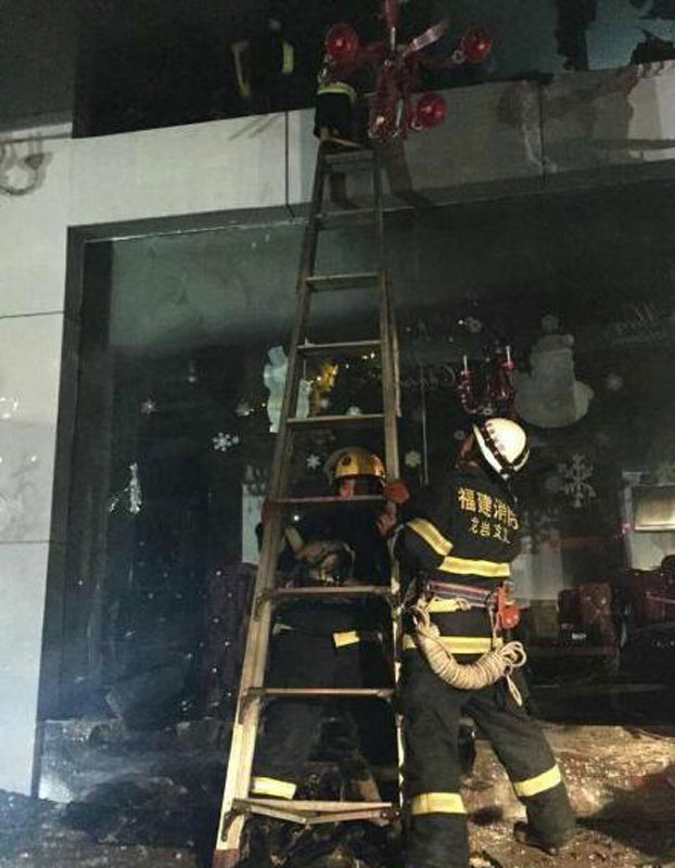 福建龙岩餐馆爆炸已致7死3伤 现场搜救基本结