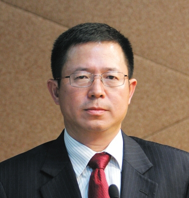 华泰董事长_阳谷华泰董事长王传华
