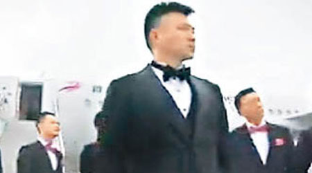 东莞富二代包机迎亲 港媒:内地频现土豪超奢华