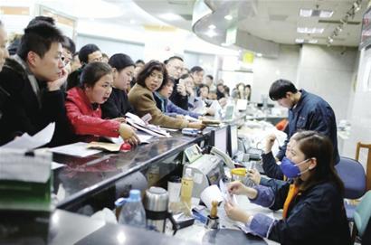 双12、黑五 海淘包裹堵在海关 沪市民取件最长