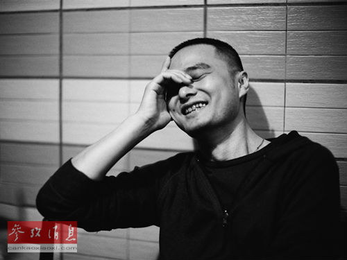 外媒:冯唐译泰戈尔诗集引公愤 网民称名著变色