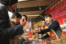 第一书记帮农卖枣2300余公斤