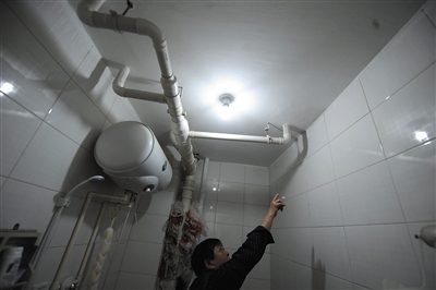 2qEl-fxneefh1564142.jpg