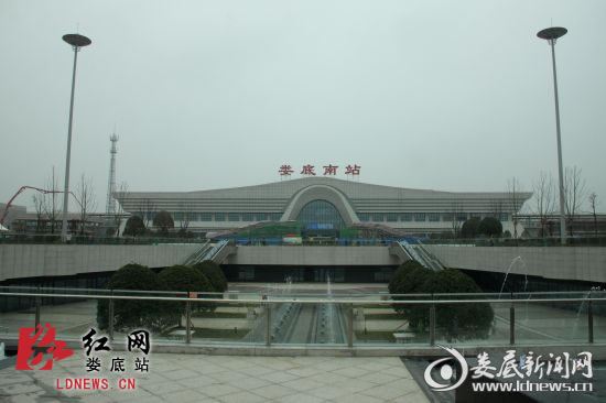 龚武生视察高铁南站一体化和娄星南路等项目建设_新浪新闻