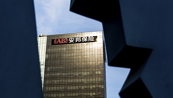 安邦的万亿身家之路:通过4家子公司举牌10股|