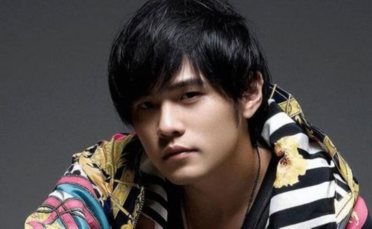 女儿奶粉不用愁 周杰伦2015年收入近亿元|微博