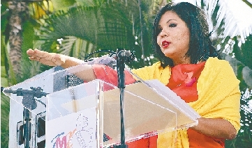 墨西哥女市长上任一天遭枪杀