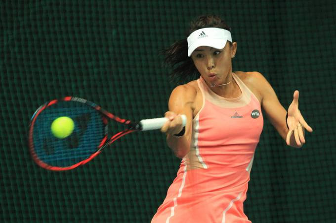 WTA深圳公开赛首轮结束 张帅王蔷郑赛赛齐过