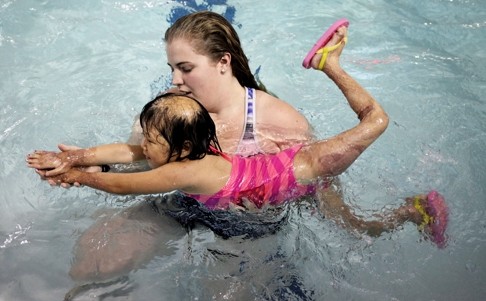 生活随影:被美国家庭领养的中国孩子