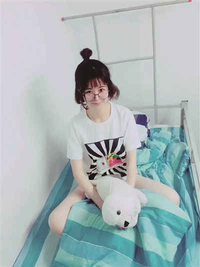 95后食物派诗人:大学没考到南京有点遗憾