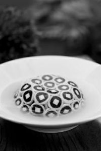 吃金钱发菜财源滚滚来