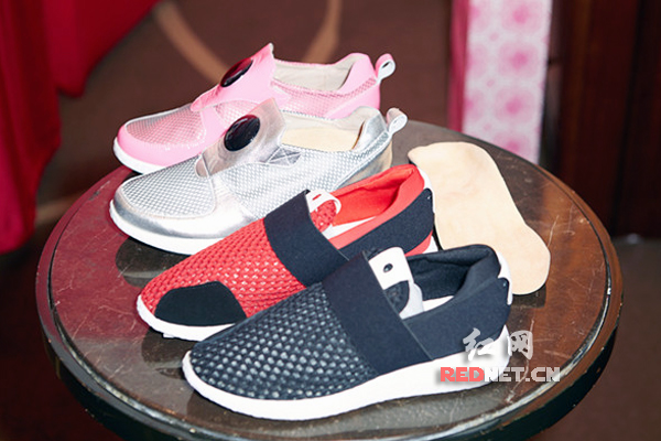 贵之步瞄准二胎商机 长沙发布智能孕妇鞋