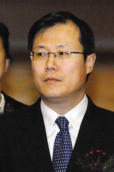 中信老总候_中信银行老总照片(2)